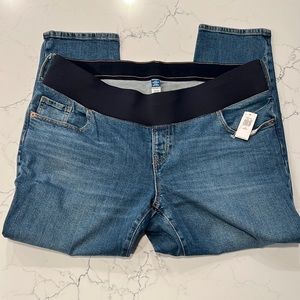 Old Navy Maternity OG Straight Jeans